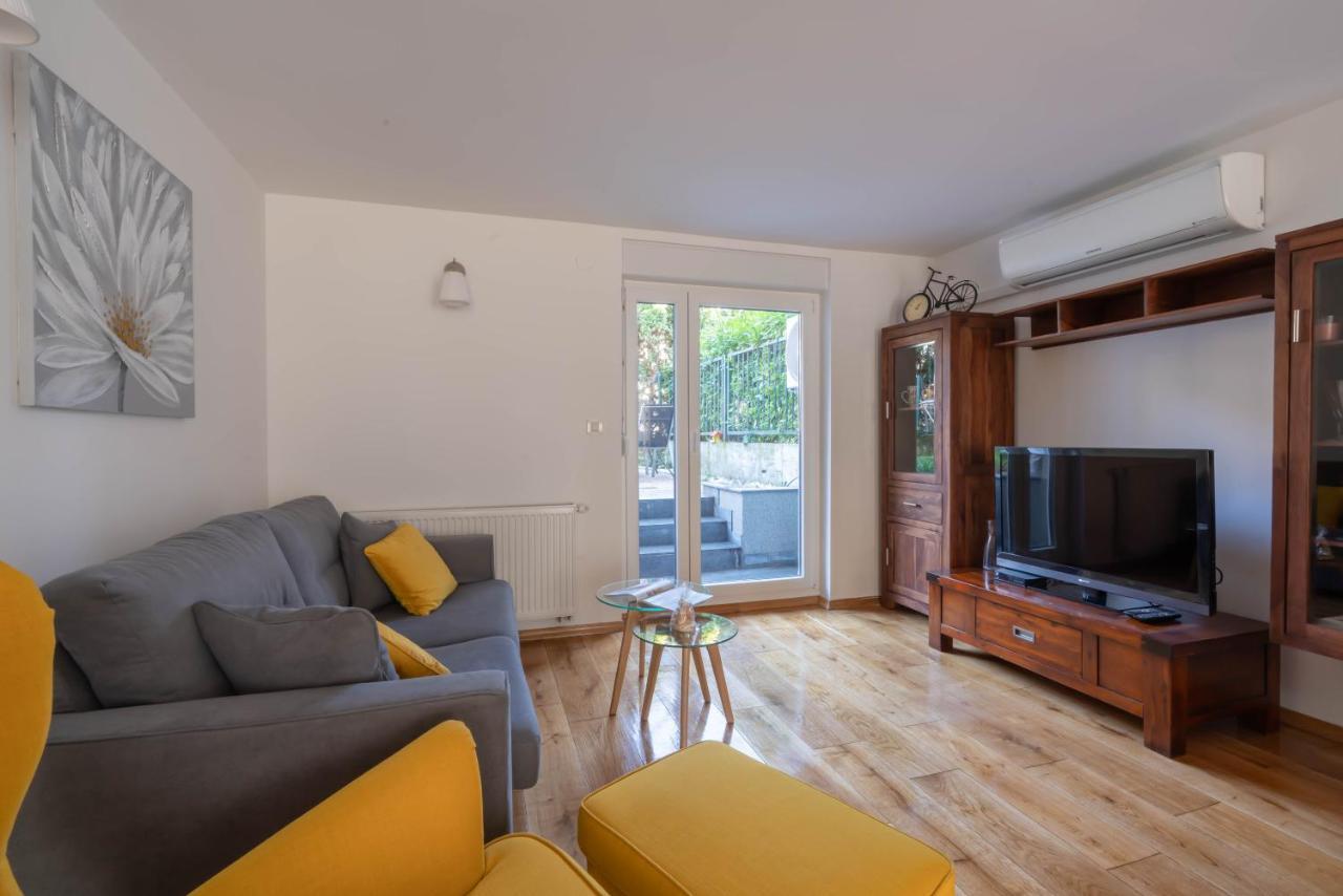 Apartment Gabriella Zagreb Buitenkant foto