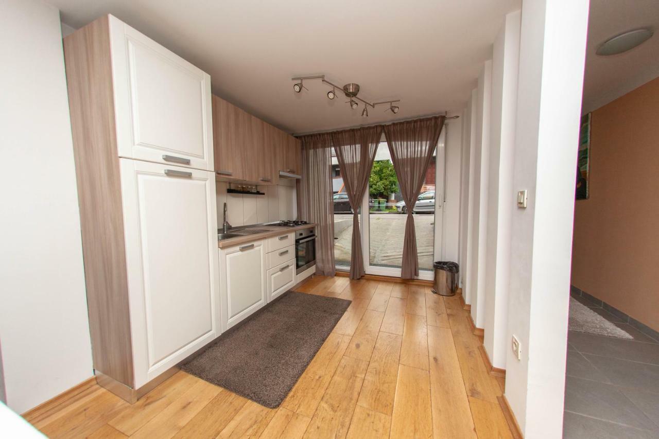 Apartment Gabriella Zagreb Buitenkant foto